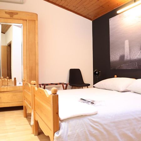 Borgovecchio Albergo Balerna Buitenkant foto