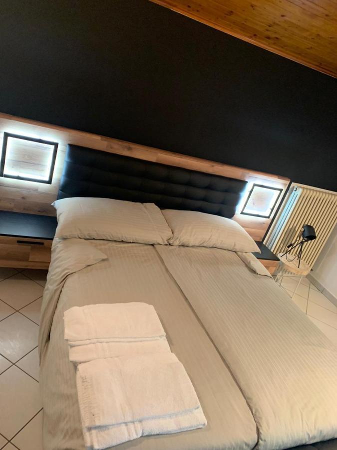Borgovecchio Albergo Balerna Buitenkant foto