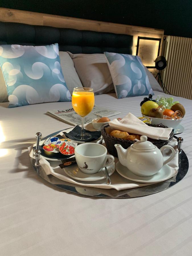 Borgovecchio Albergo Balerna Buitenkant foto