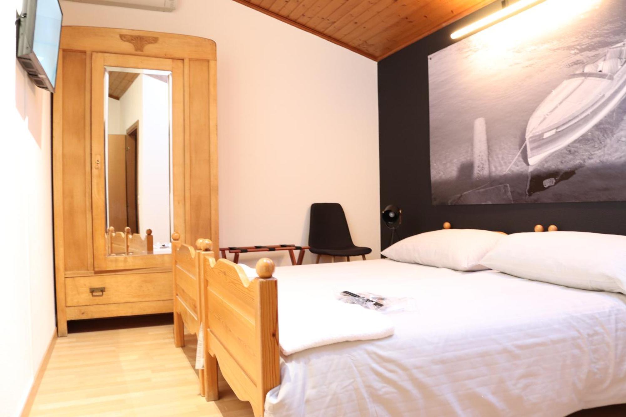 Borgovecchio Albergo Balerna Buitenkant foto
